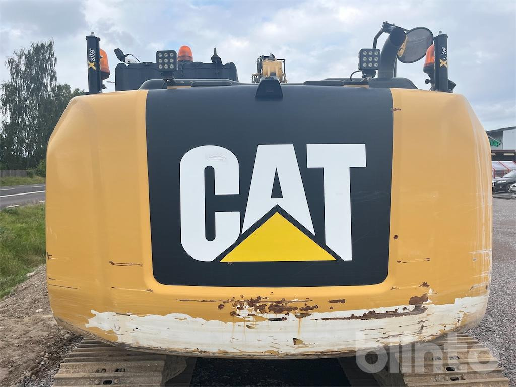 Bager gusjeničar CAT 312EL: slika Bager gusjeničar CAT 312EL Bager gusjeničar CAT 312EL: slika Bager gusjeničar CAT 312EL