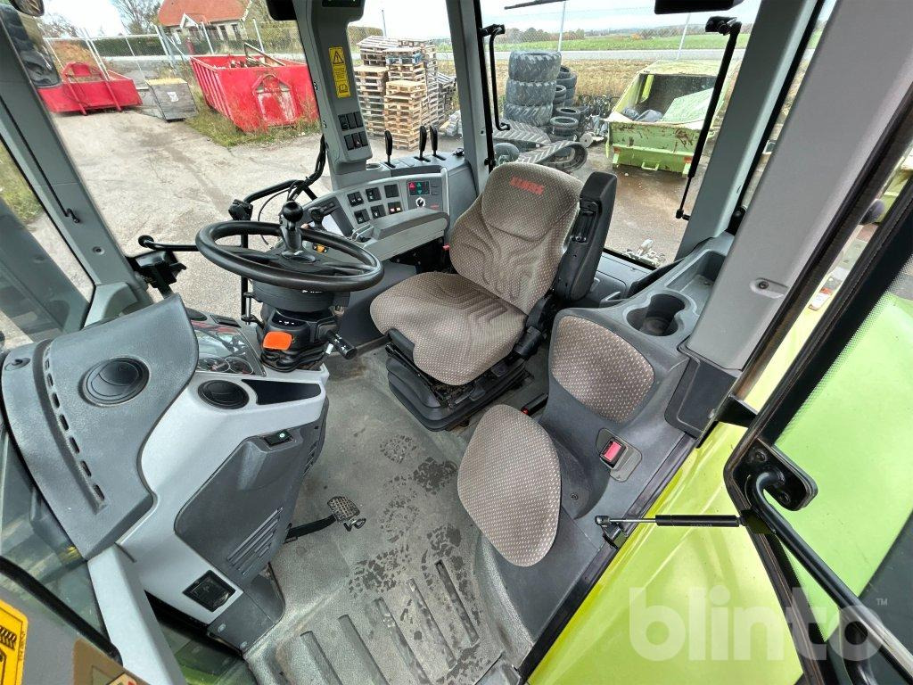 CLAAS A09 Axion 820 - 6516 h - Traktor: slika  CLAAS A09 Axion 820 - 6516 h - Traktor CLAAS A09 Axion 820 - 6516 h - Traktor: slika  CLAAS A09 Axion 820 - 6516 h - Traktor
