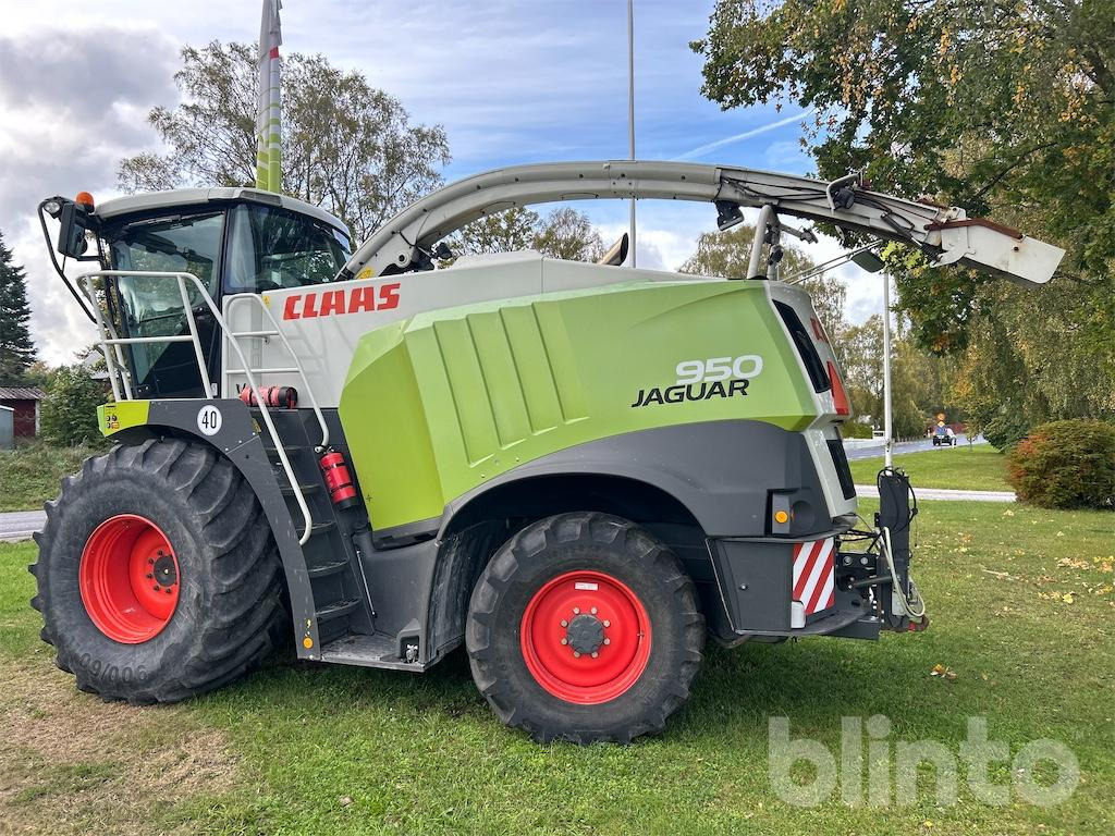 Claas Jaguar 950 - Silažni kombajn: slika Claas Jaguar 950 - Silažni kombajn Claas Jaguar 950 - Silažni kombajn: slika Claas Jaguar 950 - Silažni kombajn