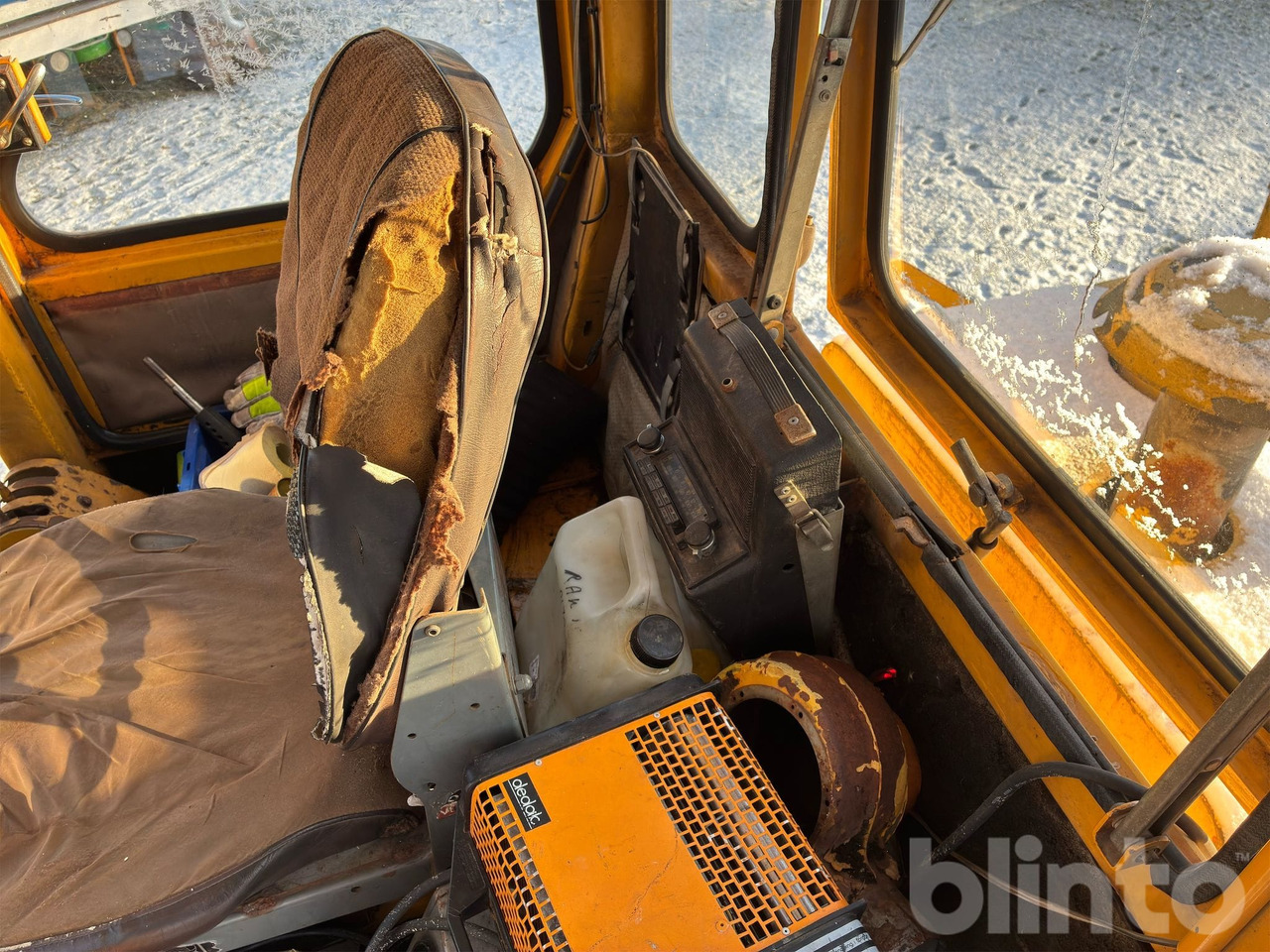 Utovarivač na kotačima Clark 55: slika Utovarivač na kotačima Clark 55 Utovarivač na kotačima Clark 55: slika Utovarivač na kotačima Clark 55