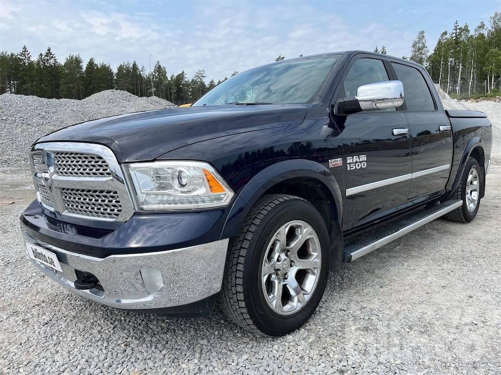 DODGE RAM 1500 - Pick-up: slika DODGE RAM 1500 - Pick-up DODGE RAM 1500 - Pick-up: slika DODGE RAM 1500 - Pick-up