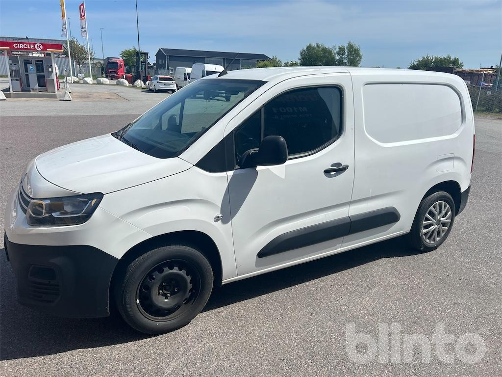 CITROEN Berlingo - Dostavno vozilo: slika CITROEN Berlingo - Dostavno vozilo CITROEN Berlingo - Dostavno vozilo: slika CITROEN Berlingo - Dostavno vozilo