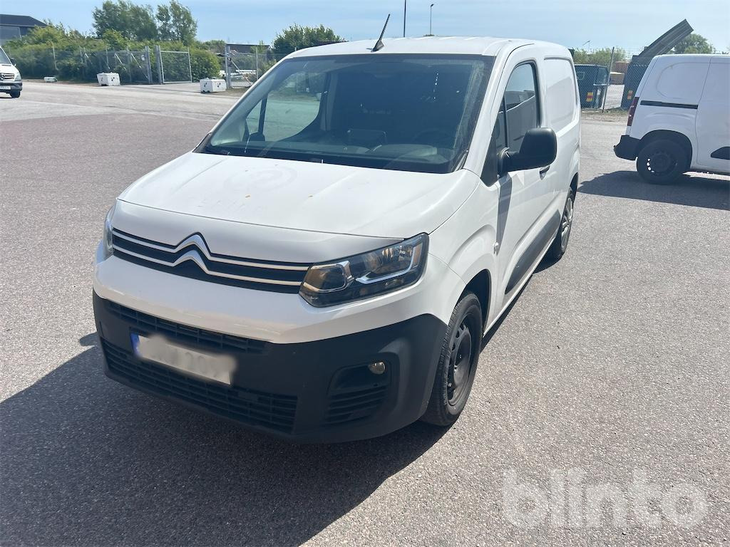 CITROEN Berlingo - Dostavno vozilo: slika CITROEN Berlingo - Dostavno vozilo CITROEN Berlingo - Dostavno vozilo: slika CITROEN Berlingo - Dostavno vozilo