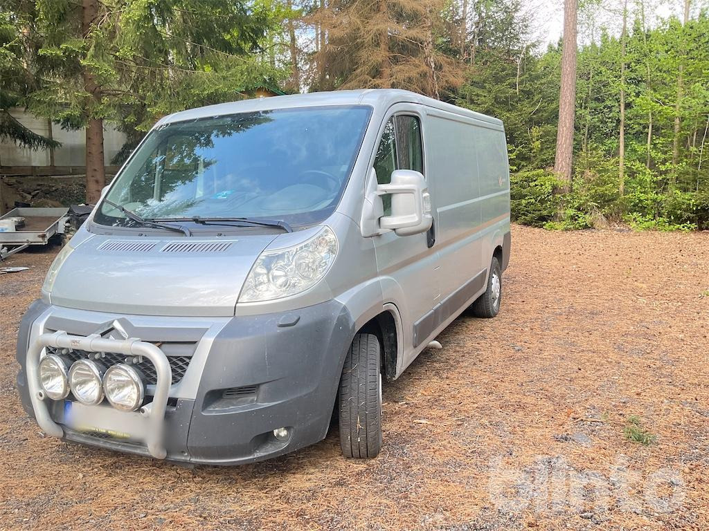 CITROEN JUMPER - Dostavno vozilo: slika CITROEN JUMPER - Dostavno vozilo CITROEN JUMPER - Dostavno vozilo: slika CITROEN JUMPER - Dostavno vozilo