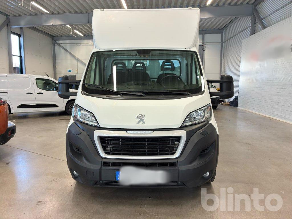 PEUGEOT - Dostavno vozilo: slika PEUGEOT - Dostavno vozilo PEUGEOT - Dostavno vozilo: slika PEUGEOT - Dostavno vozilo