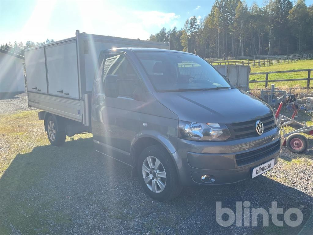 VOLKSWAGEN Transporter - Dostavno vozilo: slika VOLKSWAGEN Transporter - Dostavno vozilo VOLKSWAGEN Transporter - Dostavno vozilo: slika VOLKSWAGEN Transporter - Dostavno vozilo