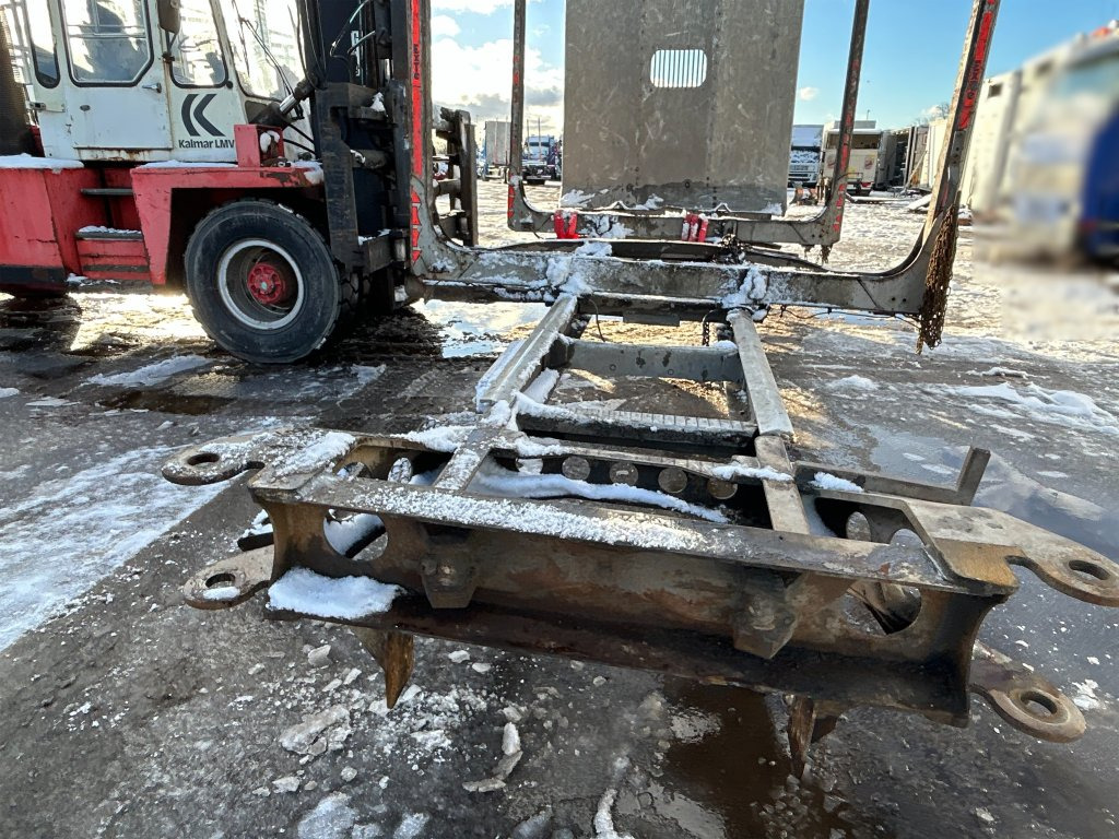 Exte - Tovarni sanduk: slika Exte - Tovarni sanduk Exte - Tovarni sanduk: slika Exte - Tovarni sanduk