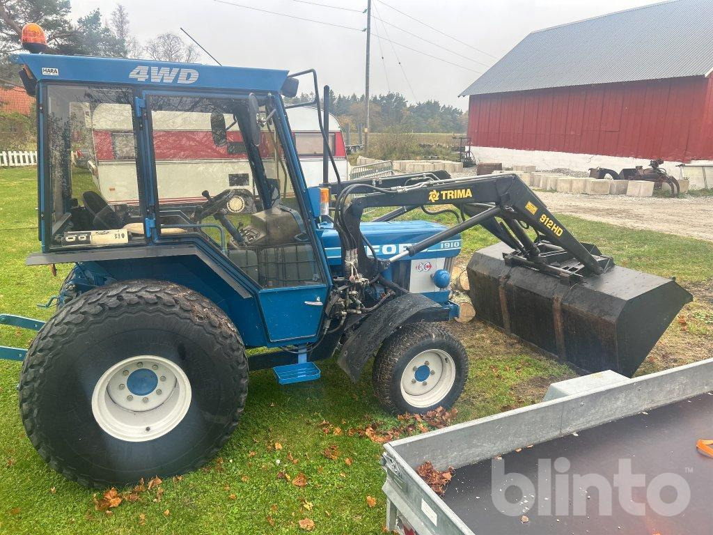 FORD 1910 4WD - Traktor: slika  FORD 1910 4WD - Traktor FORD 1910 4WD - Traktor: slika  FORD 1910 4WD - Traktor