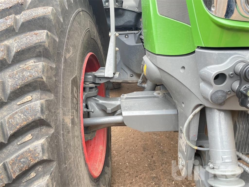 Traktor Fendt 828 Vario: slika Traktor Fendt 828 Vario