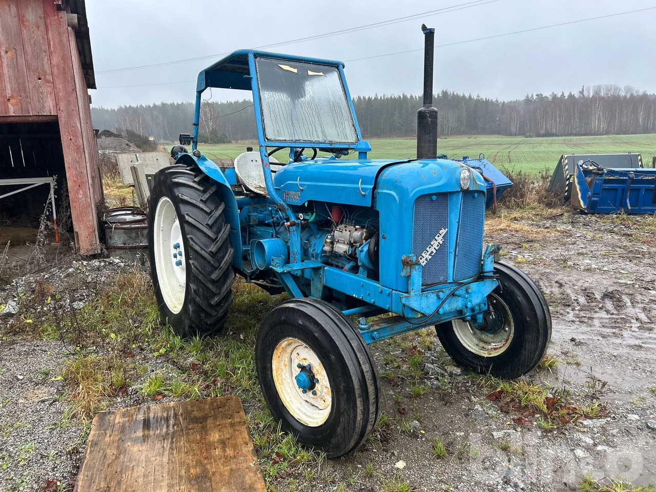 Fordson Major Diesel - Traktor: slika Fordson Major Diesel - Traktor Fordson Major Diesel - Traktor: slika Fordson Major Diesel - Traktor