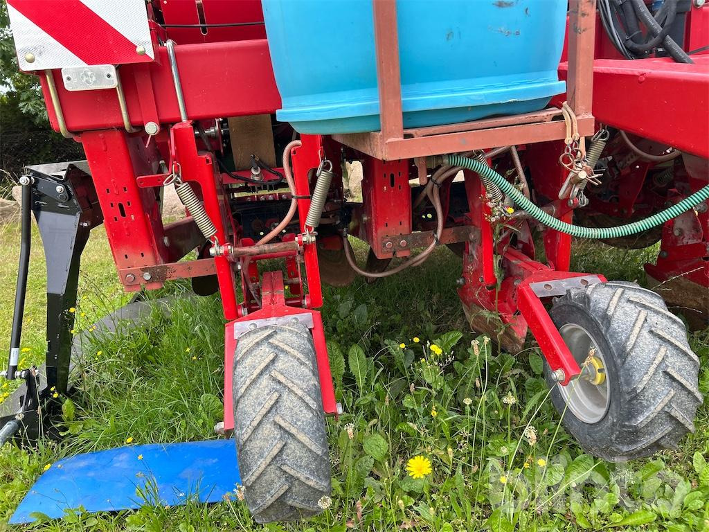 Sadilica za krumpir GRIMME GB 430  (2013): slika Sadilica za krumpir GRIMME GB 430  (2013)