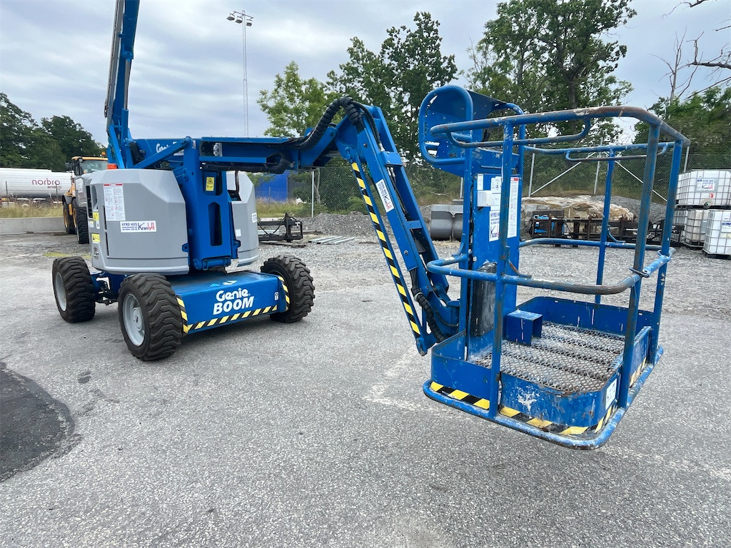 Genie Z-34/22 - Zglobni krak: slika Genie Z-34/22 - Zglobni krak Genie Z-34/22 - Zglobni krak: slika Genie Z-34/22 - Zglobni krak
