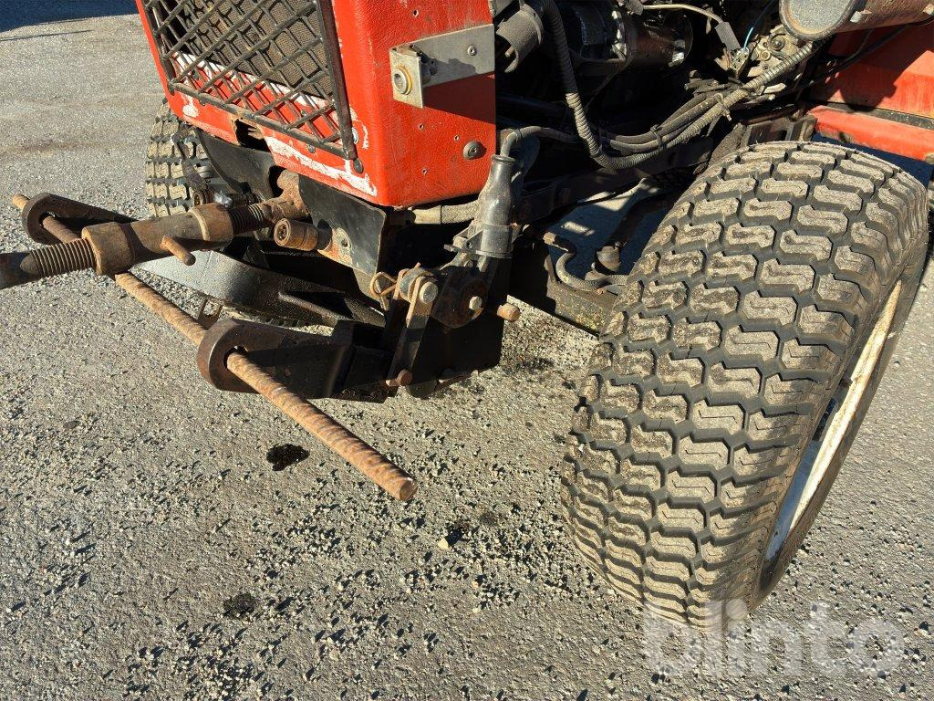 Traktor HAKOTRAC 3800 D: slika Traktor HAKOTRAC 3800 D Traktor HAKOTRAC 3800 D: slika Traktor HAKOTRAC 3800 D