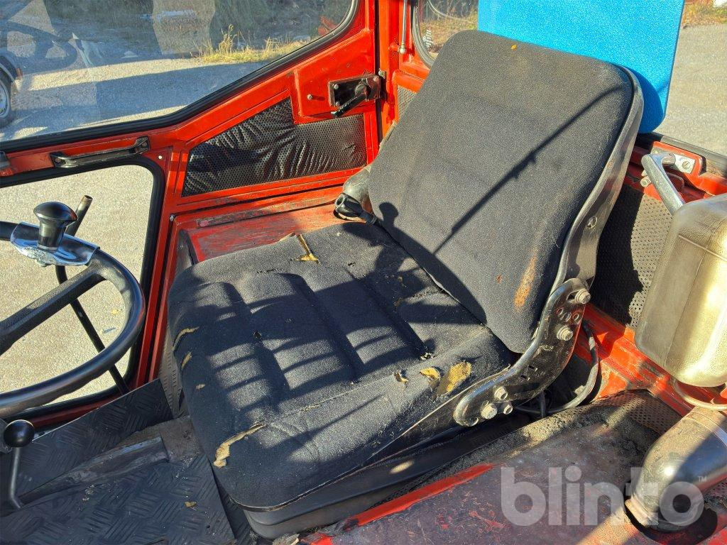 Traktor HAKOTRAC 3800 D: slika Traktor HAKOTRAC 3800 D Traktor HAKOTRAC 3800 D: slika Traktor HAKOTRAC 3800 D