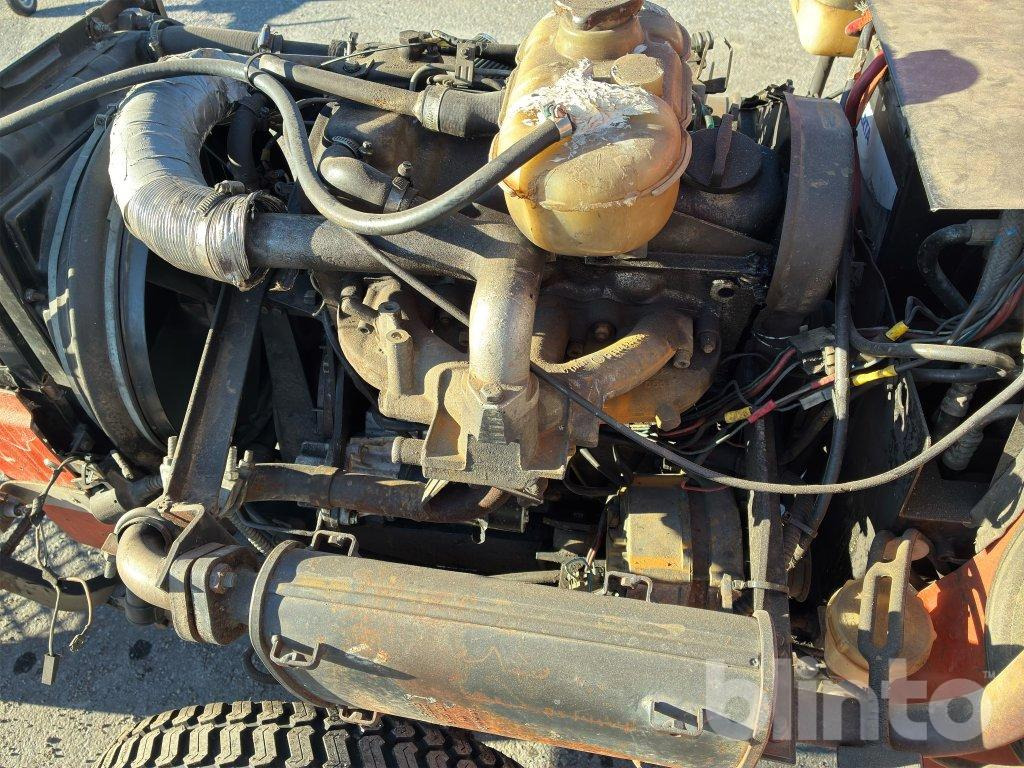 Traktor HAKOTRAC 3800 D: slika Traktor HAKOTRAC 3800 D Traktor HAKOTRAC 3800 D: slika Traktor HAKOTRAC 3800 D