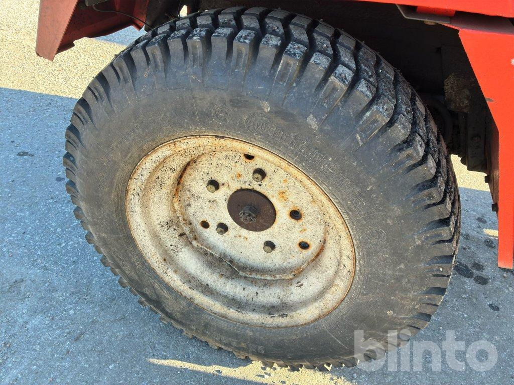 Traktor HAKOTRAC 3800 D: slika Traktor HAKOTRAC 3800 D Traktor HAKOTRAC 3800 D: slika Traktor HAKOTRAC 3800 D