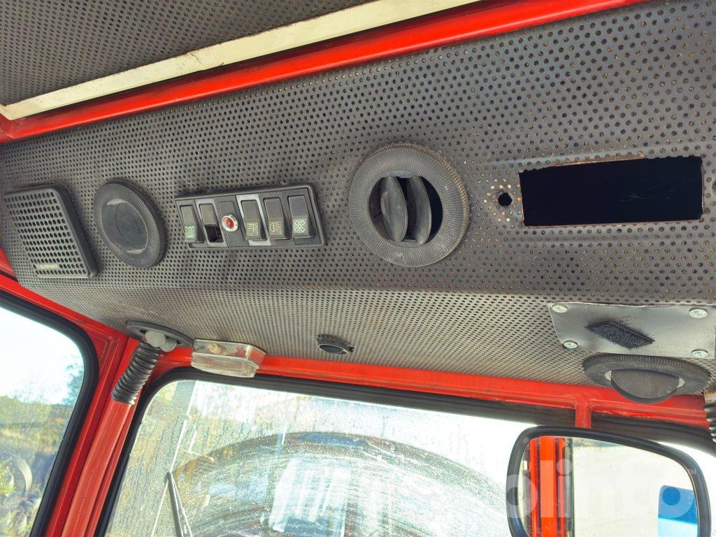 Traktor HAKOTRAC 3800 D: slika Traktor HAKOTRAC 3800 D Traktor HAKOTRAC 3800 D: slika Traktor HAKOTRAC 3800 D