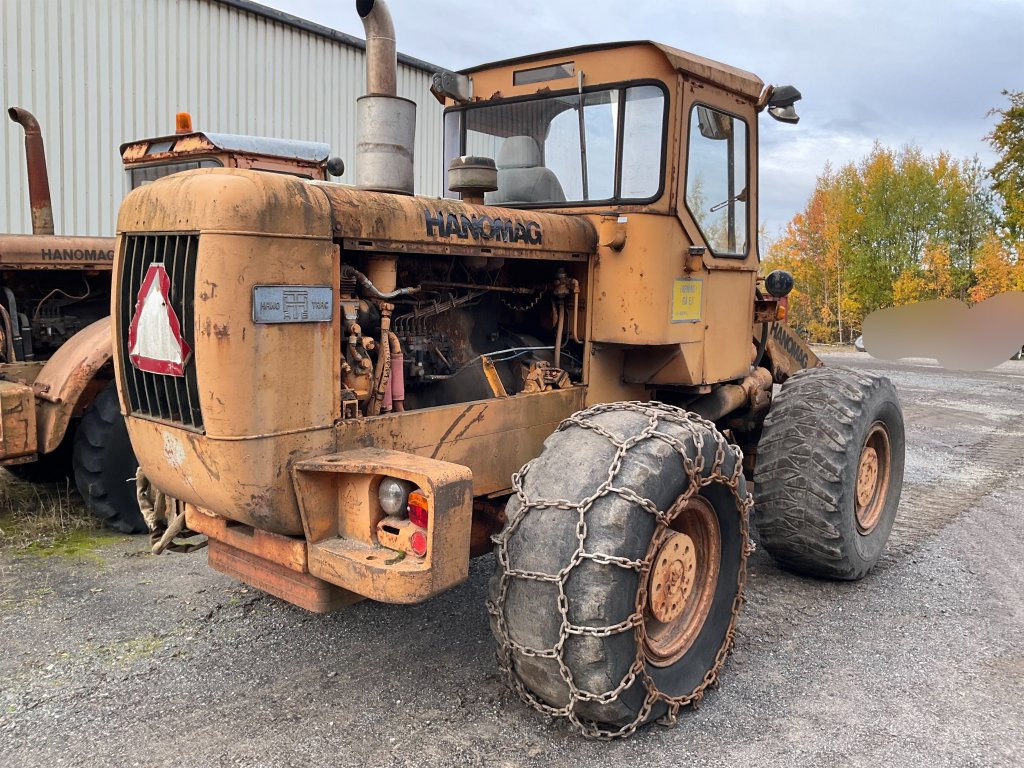 Hanomag B11 - Utovarivač na kotačima: slika Hanomag B11 - Utovarivač na kotačima Hanomag B11 - Utovarivač na kotačima: slika Hanomag B11 - Utovarivač na kotačima