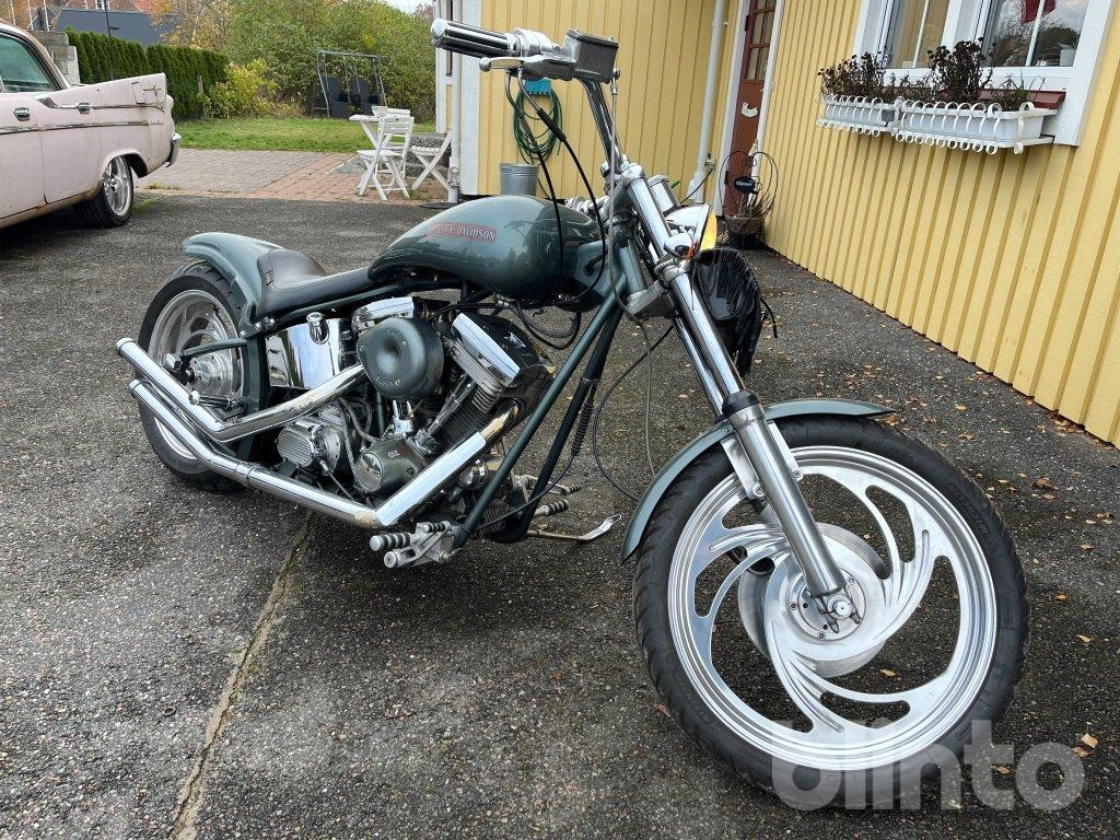Harley Davidson Softail - Motocikl: slika Harley Davidson Softail - Motocikl Harley Davidson Softail - Motocikl: slika Harley Davidson Softail - Motocikl
