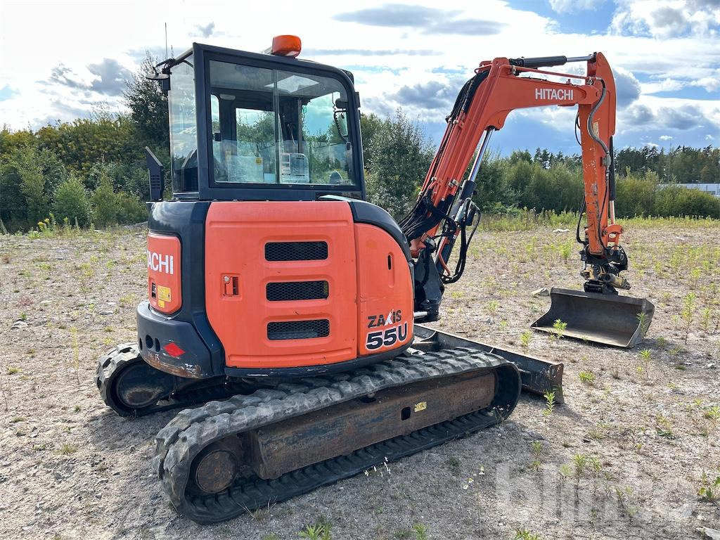 Bager gusjeničar Hitachi: slika Bager gusjeničar Hitachi