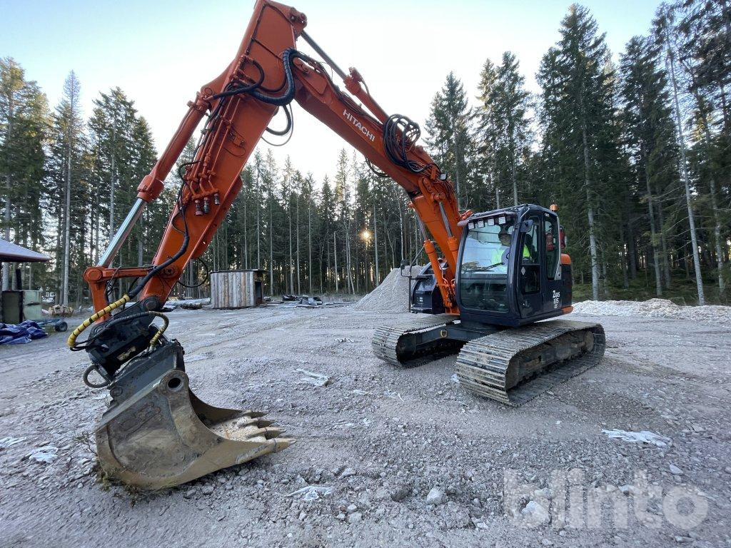 Hitachi ZAXIS 135 - Bager gusjeničar: slika Hitachi ZAXIS 135 - Bager gusjeničar Hitachi ZAXIS 135 - Bager gusjeničar: slika Hitachi ZAXIS 135 - Bager gusjeničar