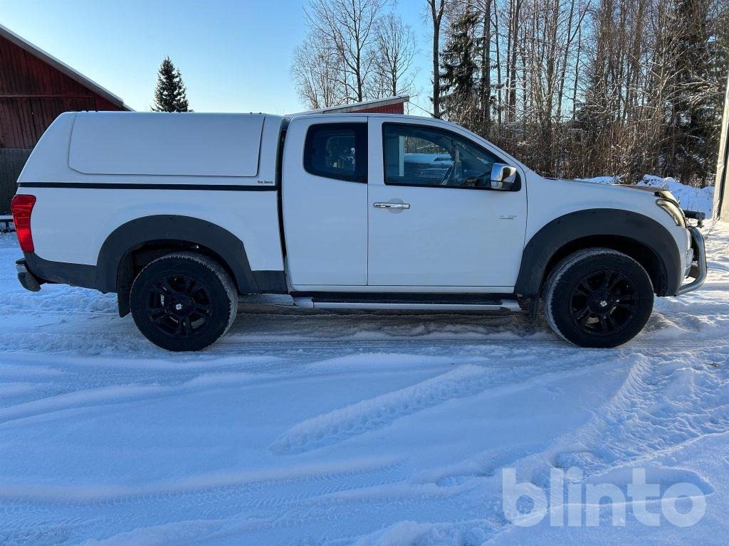 ISUZU D-MAX - Pick-up: slika ISUZU D-MAX - Pick-up ISUZU D-MAX - Pick-up: slika ISUZU D-MAX - Pick-up