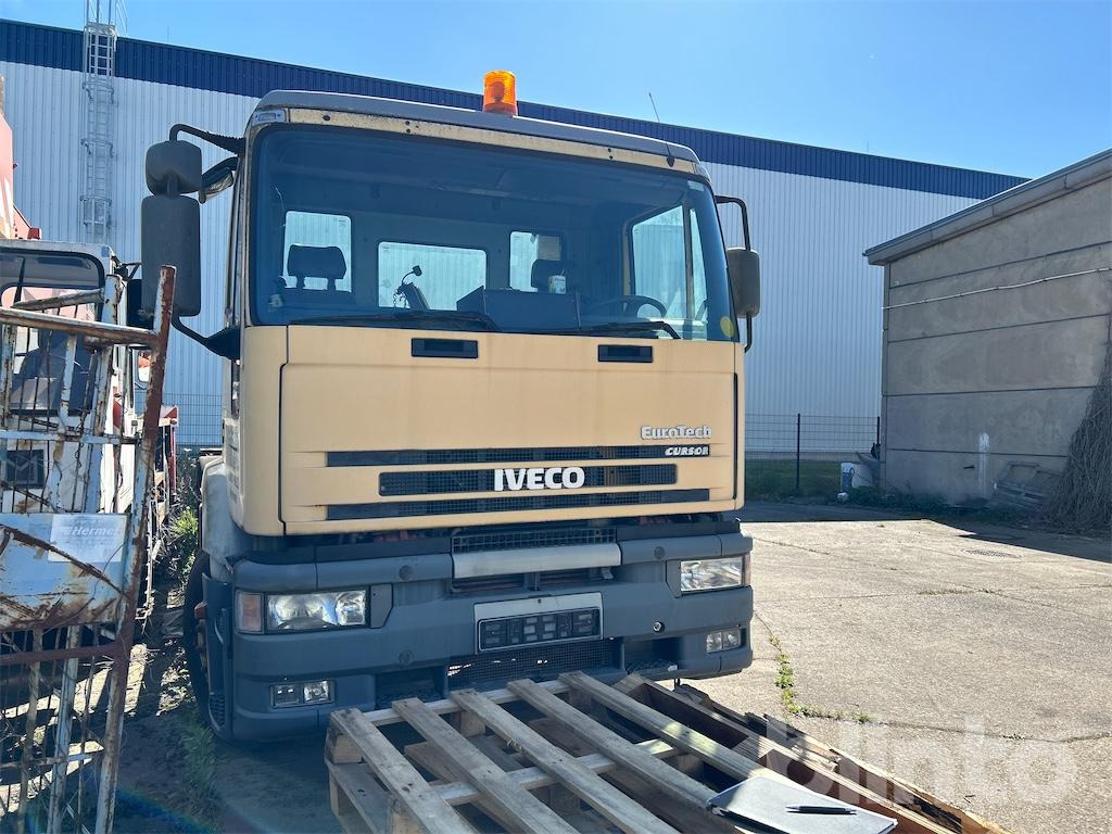 Iveco Euro Tech 240 - Transporter kontejnera/ Kamion s izmjenjivim sanducima, Kamion s kranom: slika Iveco Euro Tech 240 - Transporter kontejnera/ Kamion s izmjenjivim sanducima, Kamion s kranom Iveco Euro Tech 240 - Transporter kontejnera/ Kamion s izmjenjivim sanducima, Kamion s kranom: slika Iveco Euro Tech 240 - Transporter kontejnera/ Kamion s izmjenjivim sanducima, Kamion s kranom