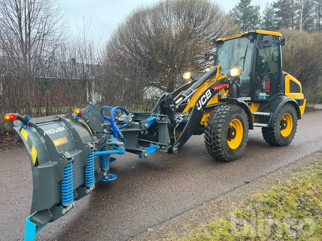 JCB 409 Nordic Edition Stage V - Utovarivač na kotačima: slika JCB 409 Nordic Edition Stage V - Utovarivač na kotačima JCB 409 Nordic Edition Stage V - Utovarivač na kotačima: slika JCB 409 Nordic Edition Stage V - Utovarivač na kotačima