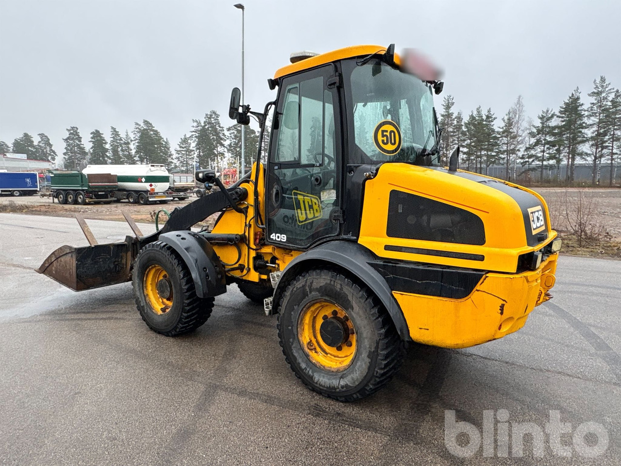 JCB 409 T4 - Utovarivač na kotačima: slika JCB 409 T4 - Utovarivač na kotačima JCB 409 T4 - Utovarivač na kotačima: slika JCB 409 T4 - Utovarivač na kotačima