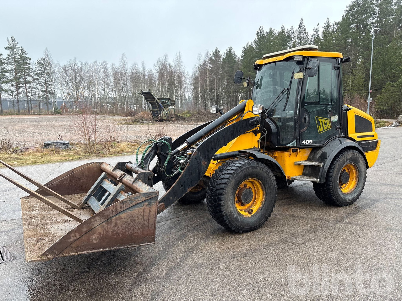 JCB 409 T4 - Utovarivač na kotačima: slika JCB 409 T4 - Utovarivač na kotačima JCB 409 T4 - Utovarivač na kotačima: slika JCB 409 T4 - Utovarivač na kotačima