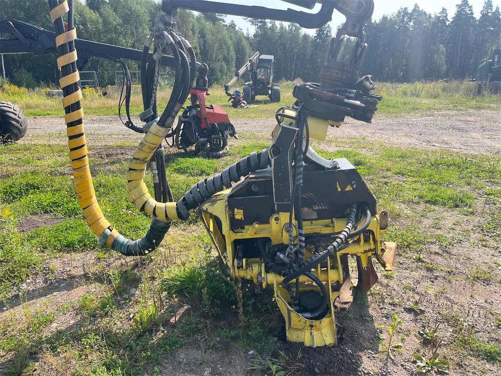 John Deere 414 - Šumarski stroj za krčenje: slika John Deere 414 - Šumarski stroj za krčenje John Deere 414 - Šumarski stroj za krčenje: slika John Deere 414 - Šumarski stroj za krčenje