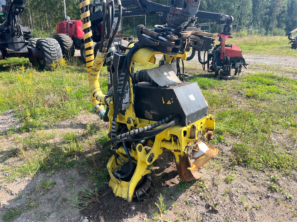 John Deere 414 - Šumarski stroj za krčenje: slika John Deere 414 - Šumarski stroj za krčenje John Deere 414 - Šumarski stroj za krčenje: slika John Deere 414 - Šumarski stroj za krčenje
