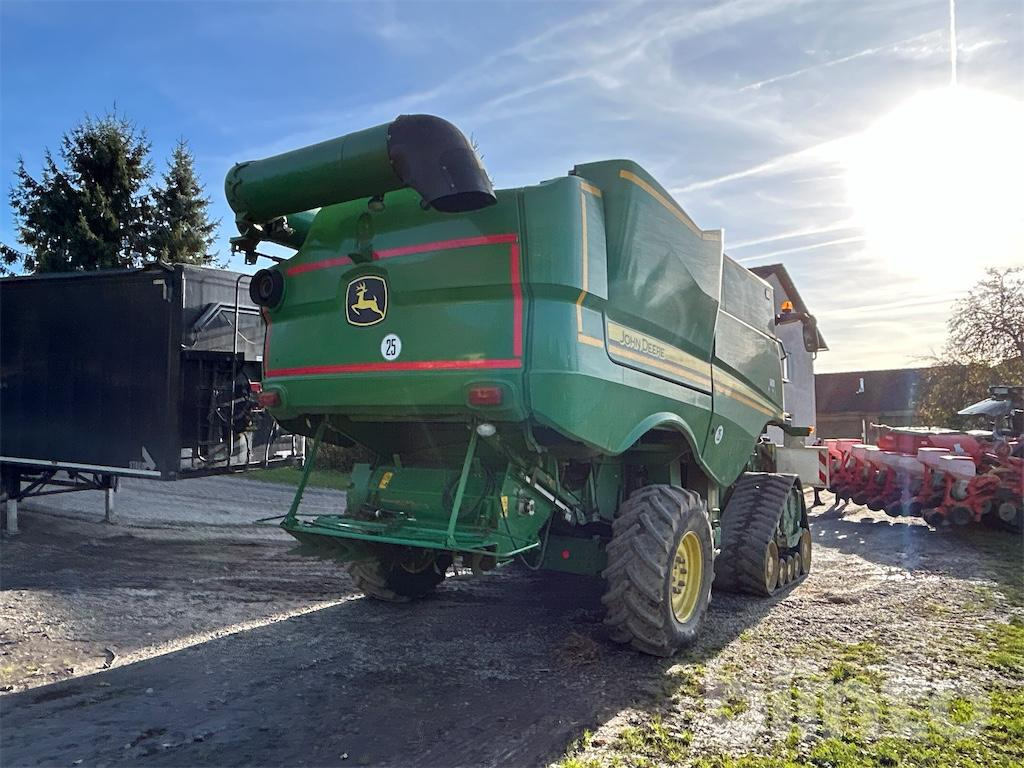 John Deere S680i (2015) - Kombajn za žetvu: slika John Deere S680i (2015) - Kombajn za žetvu John Deere S680i (2015) - Kombajn za žetvu: slika John Deere S680i (2015) - Kombajn za žetvu