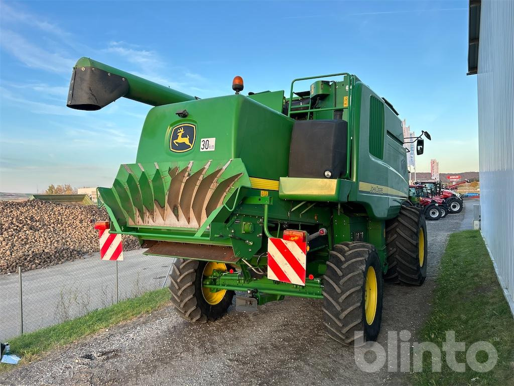 John Deere T 560 HM (2010) - Kombajn za žetvu: slika John Deere T 560 HM (2010) - Kombajn za žetvu John Deere T 560 HM (2010) - Kombajn za žetvu: slika John Deere T 560 HM (2010) - Kombajn za žetvu