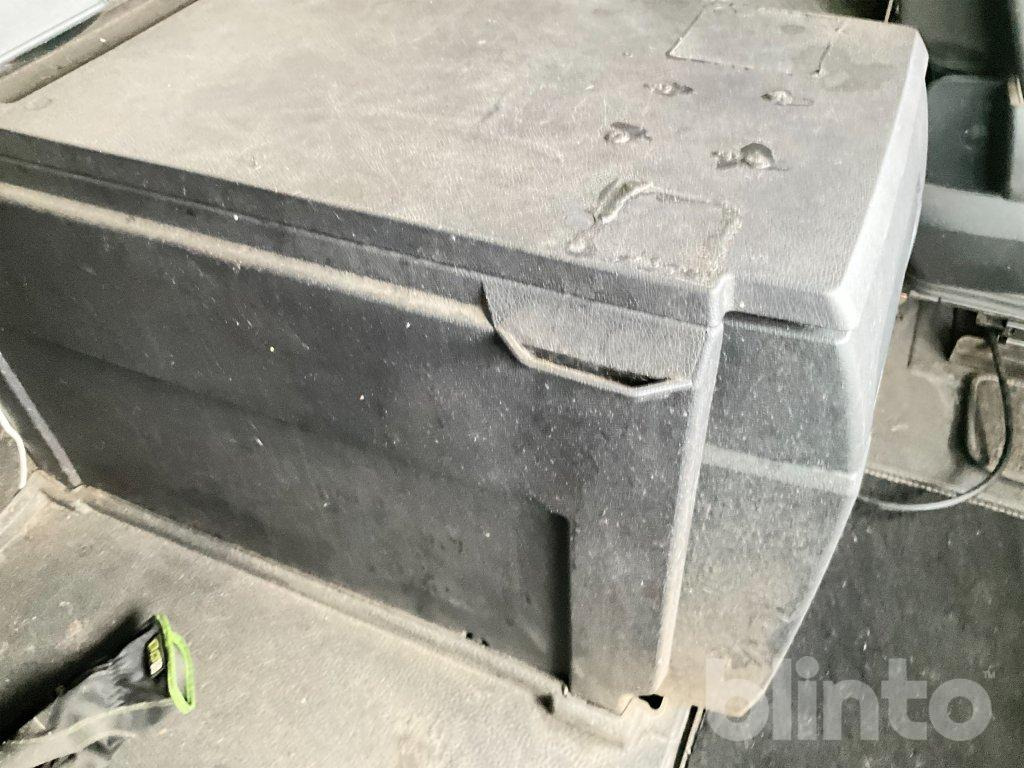 Kamion MERCEDES-BENZ: slika Kamion MERCEDES-BENZ