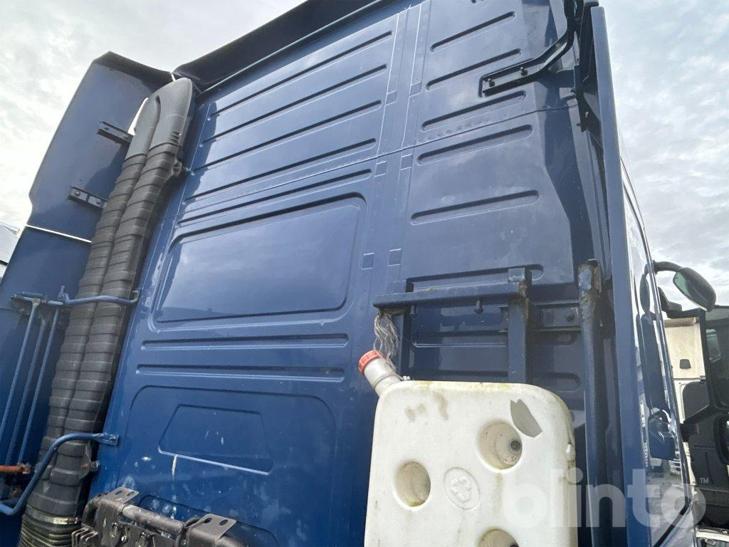 Kamion VOLVO: slika Kamion VOLVO