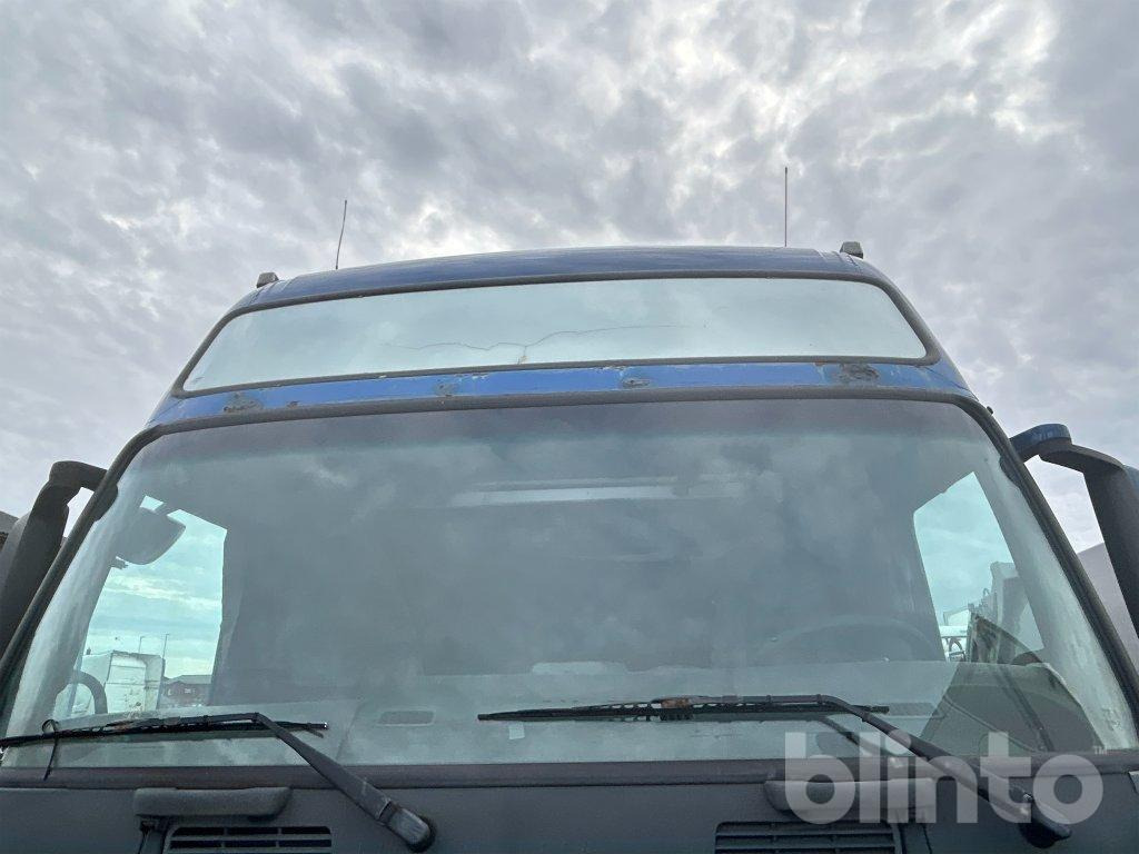 Kamion VOLVO: slika Kamion VOLVO