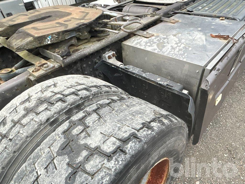 Kamion VOLVO: slika Kamion VOLVO