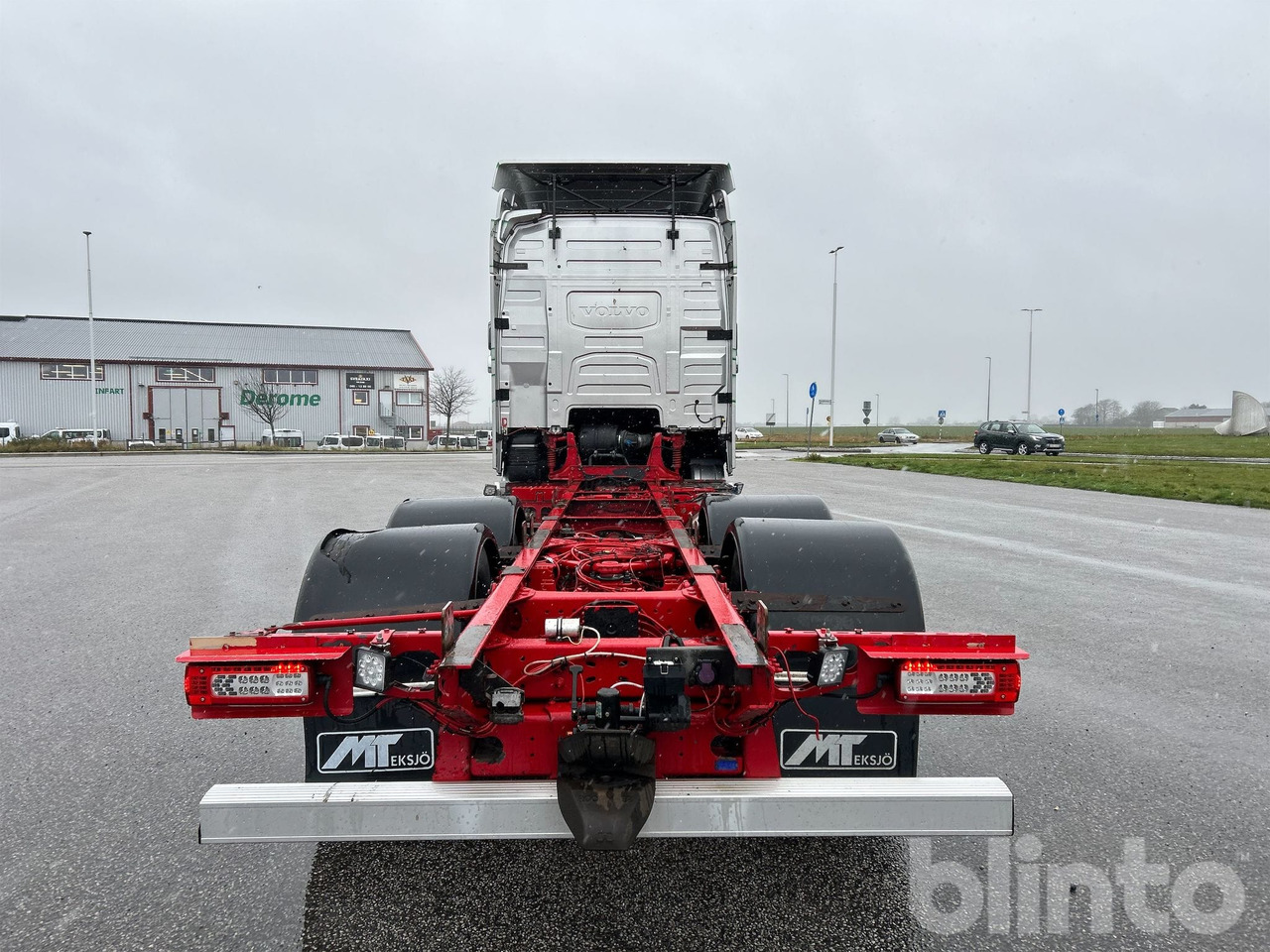 Kamion VOLVO: slika Kamion VOLVO