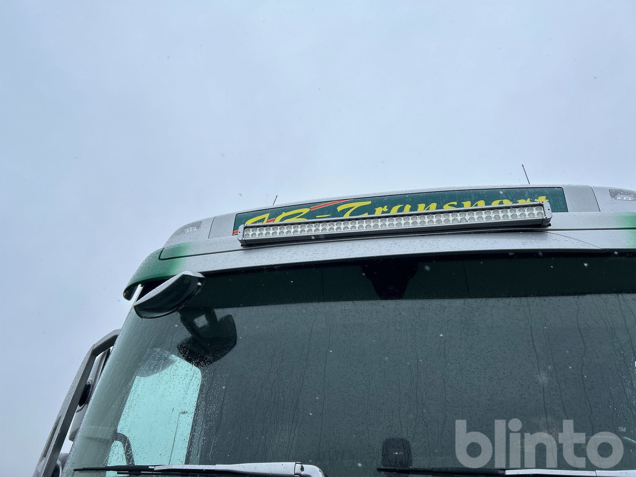 Kamion VOLVO: slika Kamion VOLVO