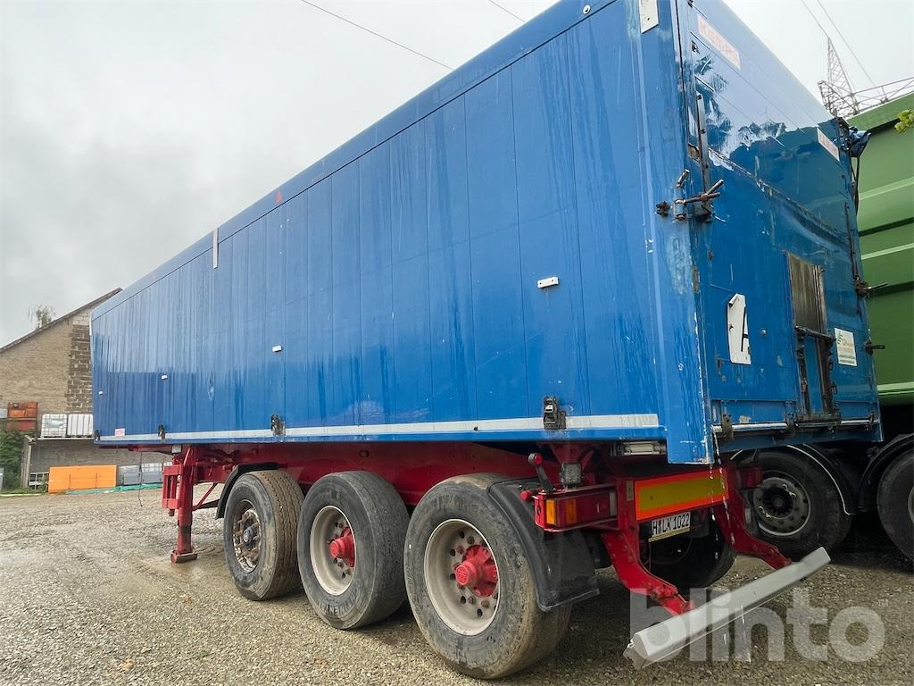 Kempf SKM35/3 - Kiper poluprikolica: slika Kempf SKM35/3 - Kiper poluprikolica Kempf SKM35/3 - Kiper poluprikolica: slika Kempf SKM35/3 - Kiper poluprikolica