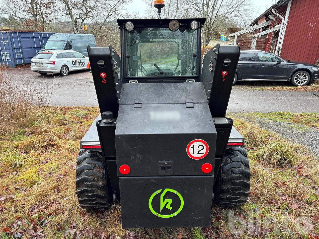 Kovaco Elise 900 - Mini utovarivač: slika Kovaco Elise 900 - Mini utovarivač Kovaco Elise 900 - Mini utovarivač: slika Kovaco Elise 900 - Mini utovarivač