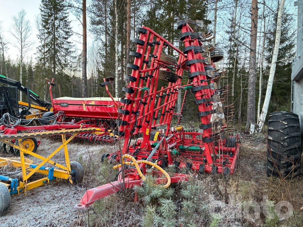 Kverneland Mastern 800H - Kultivator: slika Kverneland Mastern 800H - Kultivator Kverneland Mastern 800H - Kultivator: slika Kverneland Mastern 800H - Kultivator