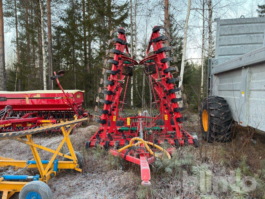 Kverneland Mastern 800H - Kultivator: slika Kverneland Mastern 800H - Kultivator Kverneland Mastern 800H - Kultivator: slika Kverneland Mastern 800H - Kultivator