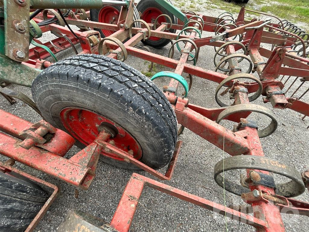 Drljača Kverneland: slika Drljača Kverneland