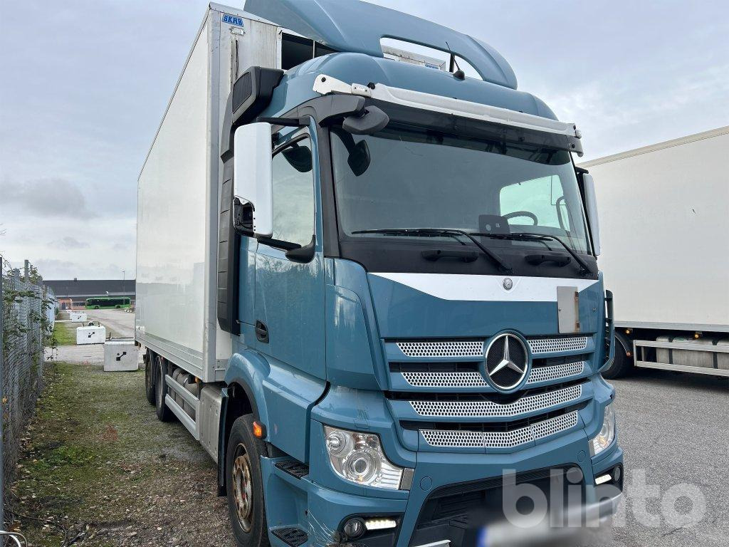 MERCEDES-BENZ 963-0-C - Kamion sandučar: slika  MERCEDES-BENZ 963-0-C - Kamion sandučar MERCEDES-BENZ 963-0-C - Kamion sandučar: slika  MERCEDES-BENZ 963-0-C - Kamion sandučar