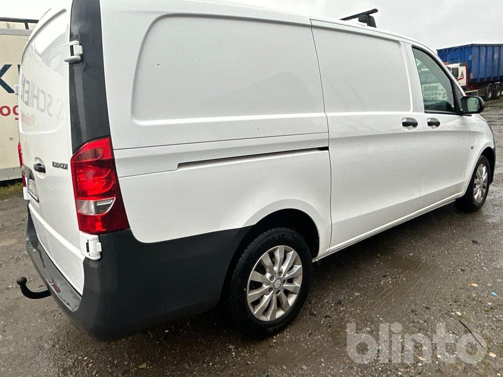 MERCEDES-BENZ - Furgon: slika MERCEDES-BENZ - Furgon MERCEDES-BENZ - Furgon: slika MERCEDES-BENZ - Furgon