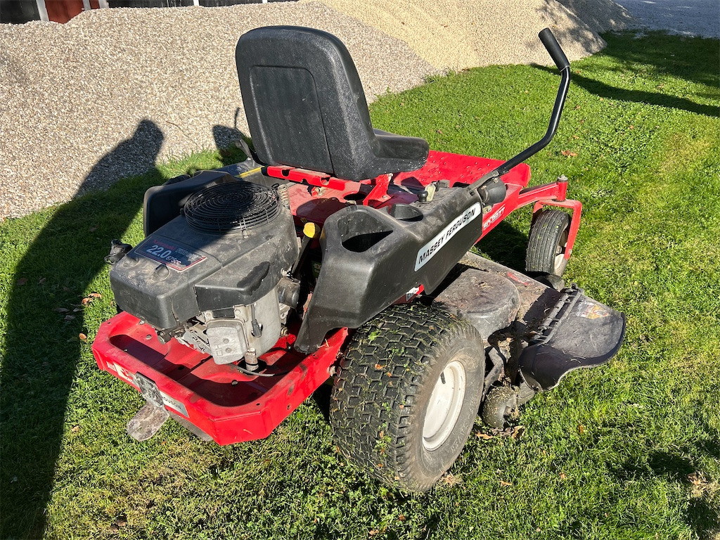Massey Ferguson MF 50-30ZT - Vrtna kosilica: slika Massey Ferguson MF 50-30ZT - Vrtna kosilica Massey Ferguson MF 50-30ZT - Vrtna kosilica: slika Massey Ferguson MF 50-30ZT - Vrtna kosilica