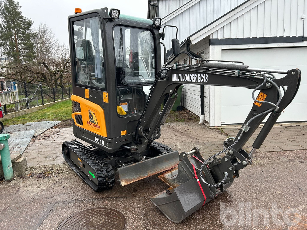 Multi Loader EC18 - Bager gusjeničar: slika Multi Loader EC18 - Bager gusjeničar Multi Loader EC18 - Bager gusjeničar: slika Multi Loader EC18 - Bager gusjeničar