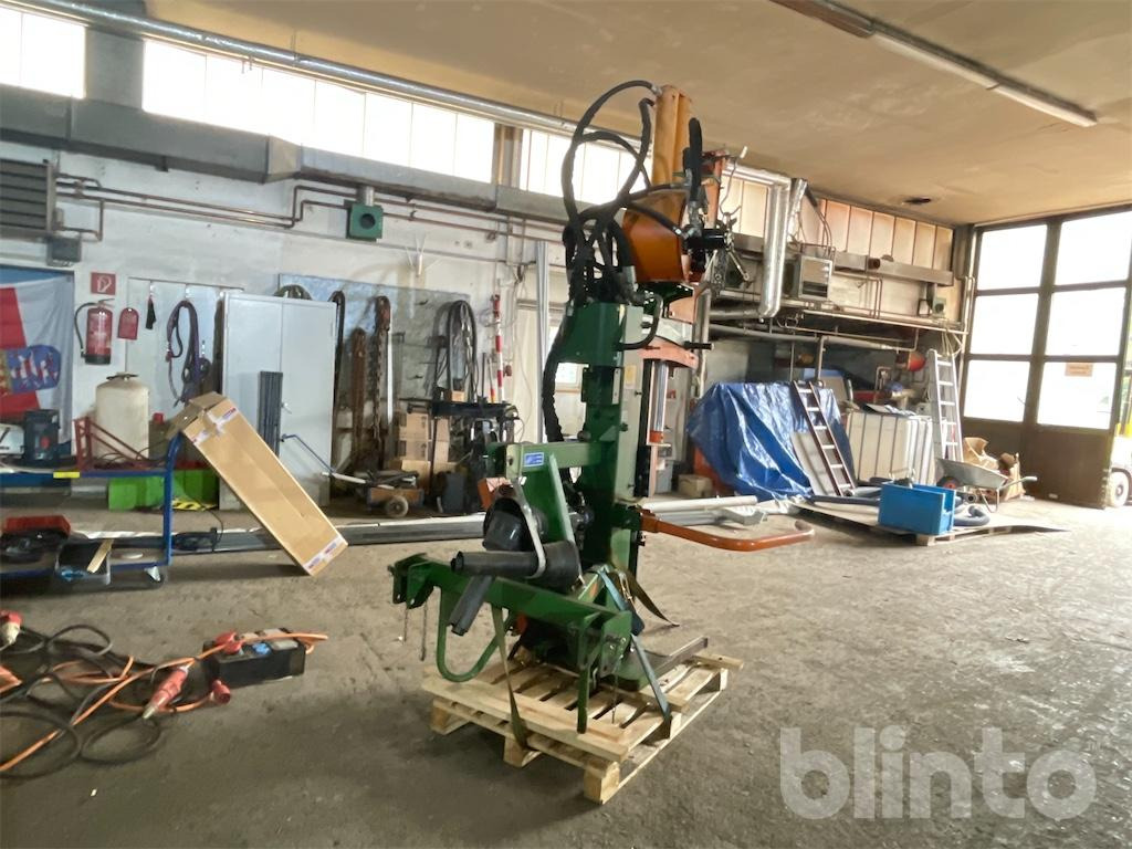 Posch Hydo Combi 24 (2012) - Cjepač drva: slika Posch Hydo Combi 24 (2012) - Cjepač drva Posch Hydo Combi 24 (2012) - Cjepač drva: slika Posch Hydo Combi 24 (2012) - Cjepač drva